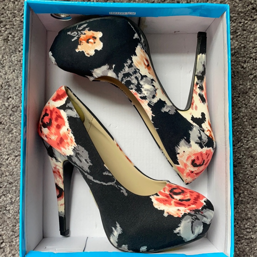 Black platform heels